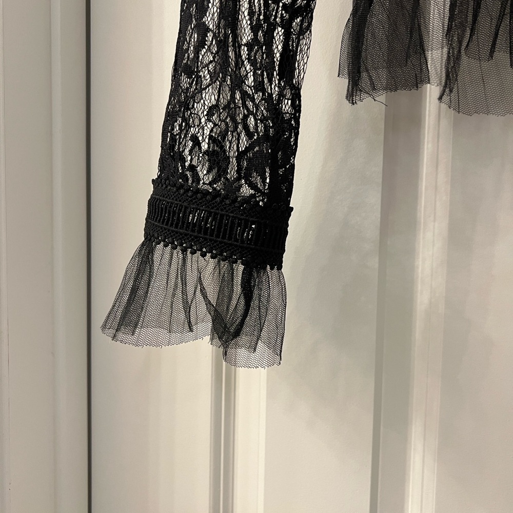 Black Lace Women's Top - Picture 2 of 6